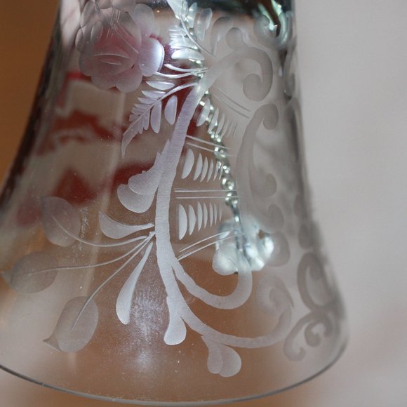 Vintage Red CZECH BOHEMIAN Etched Red Flashed Crystal Bell Scenic Deer - Picture 3 of 3